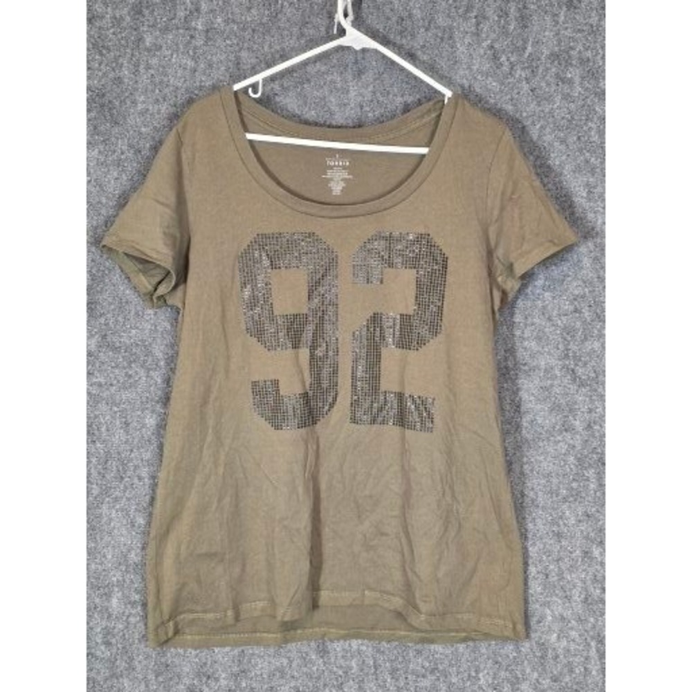 Torrid Womens Plus Sz 2 Olive Green Sequin 92 Graphic Short Sleeve TShirt Casual - Picture 1 of 8